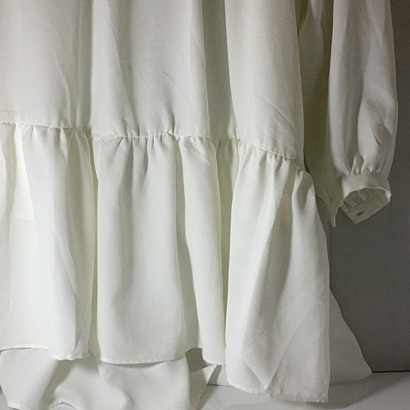 STATE
Crepe de Chine Trapeze Long Blouson Sleeve Split V-Neck Tie Front Mini - Picture 7 of 13